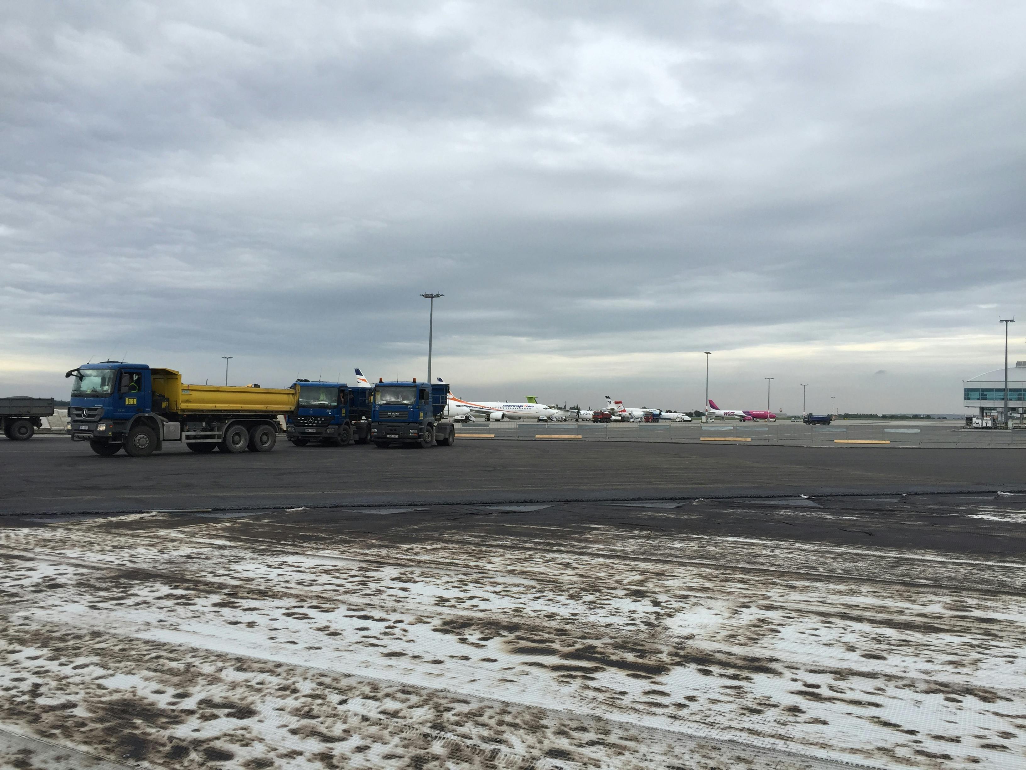 Advanced asphalt interlayer solution for Prague airport's runway