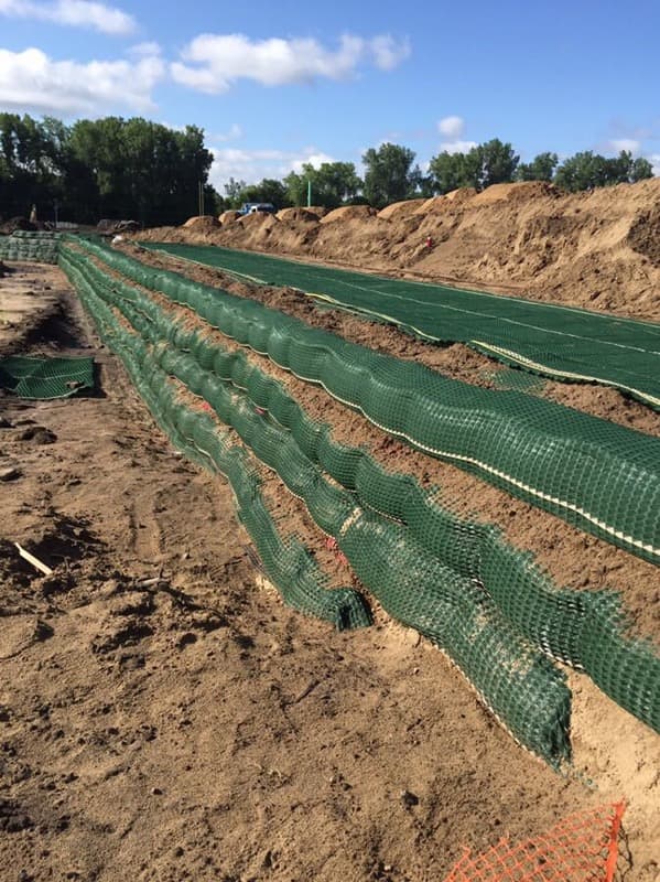 Edgewood Middle School, Minnesota Slope stabilization PROPEX Pyrawall