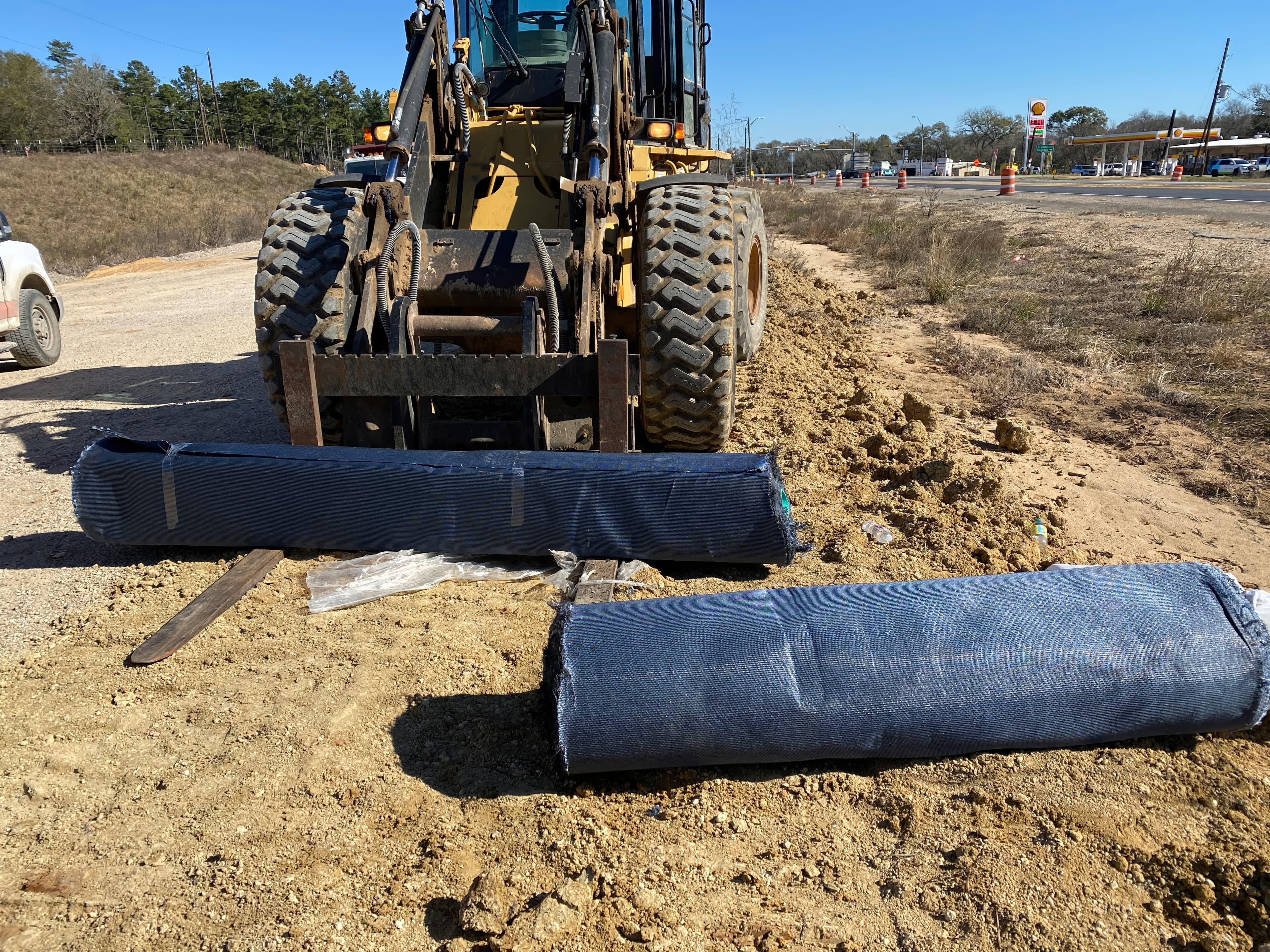 MIRAFI® H2Ri geosynthetic was installed to provide both reinforcement and active moisture management.