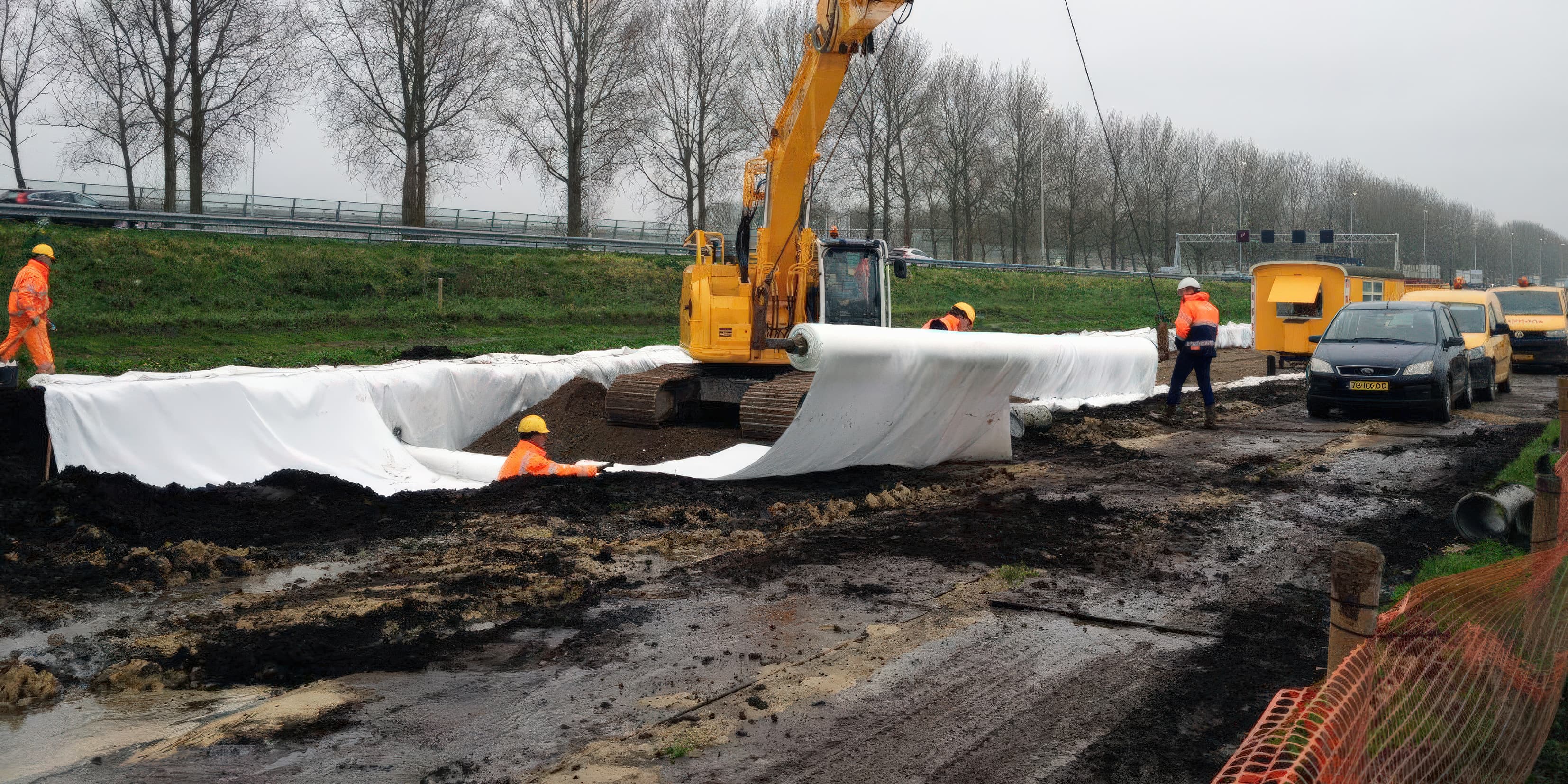 Reeuwijk basal reinforced piled embankment