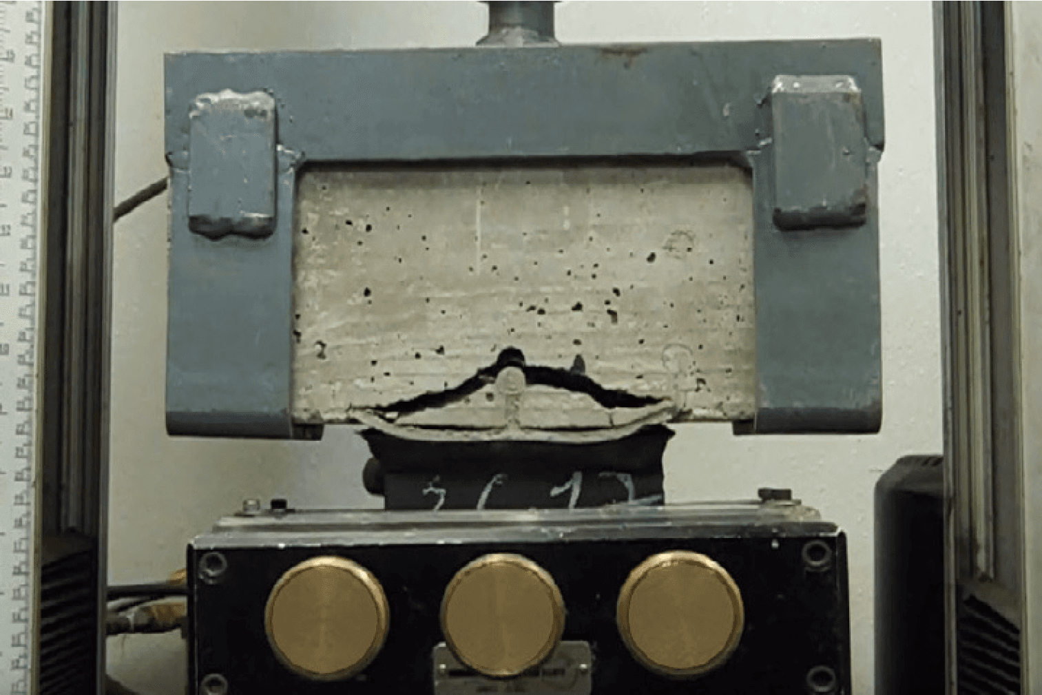 Figure 2: Direct pullout tests
