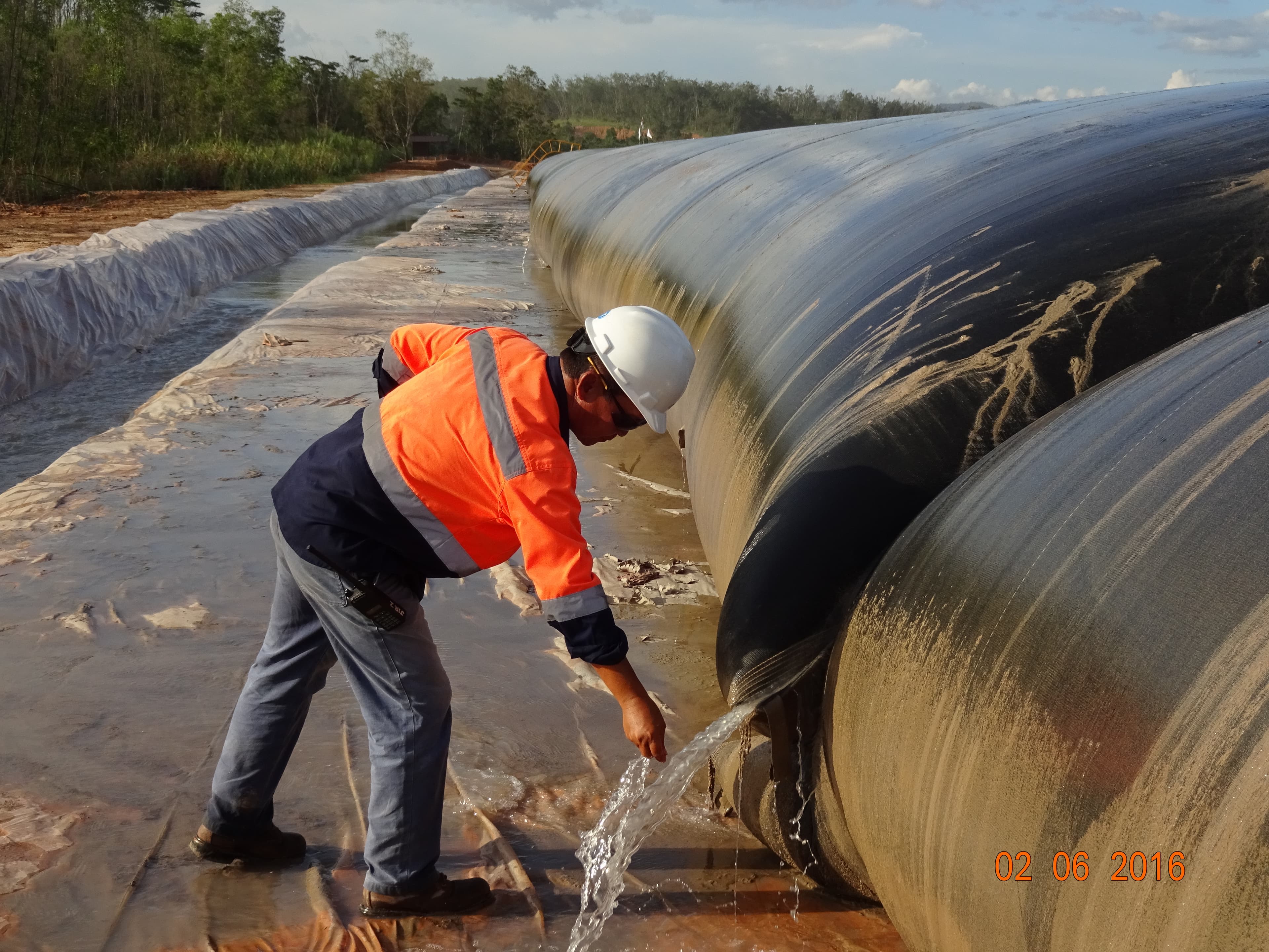 Kalimantan region Indonesia GEOTUBE