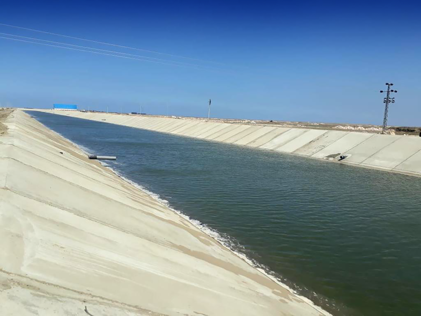 Lining canals for mega Port Said aquaculture project 