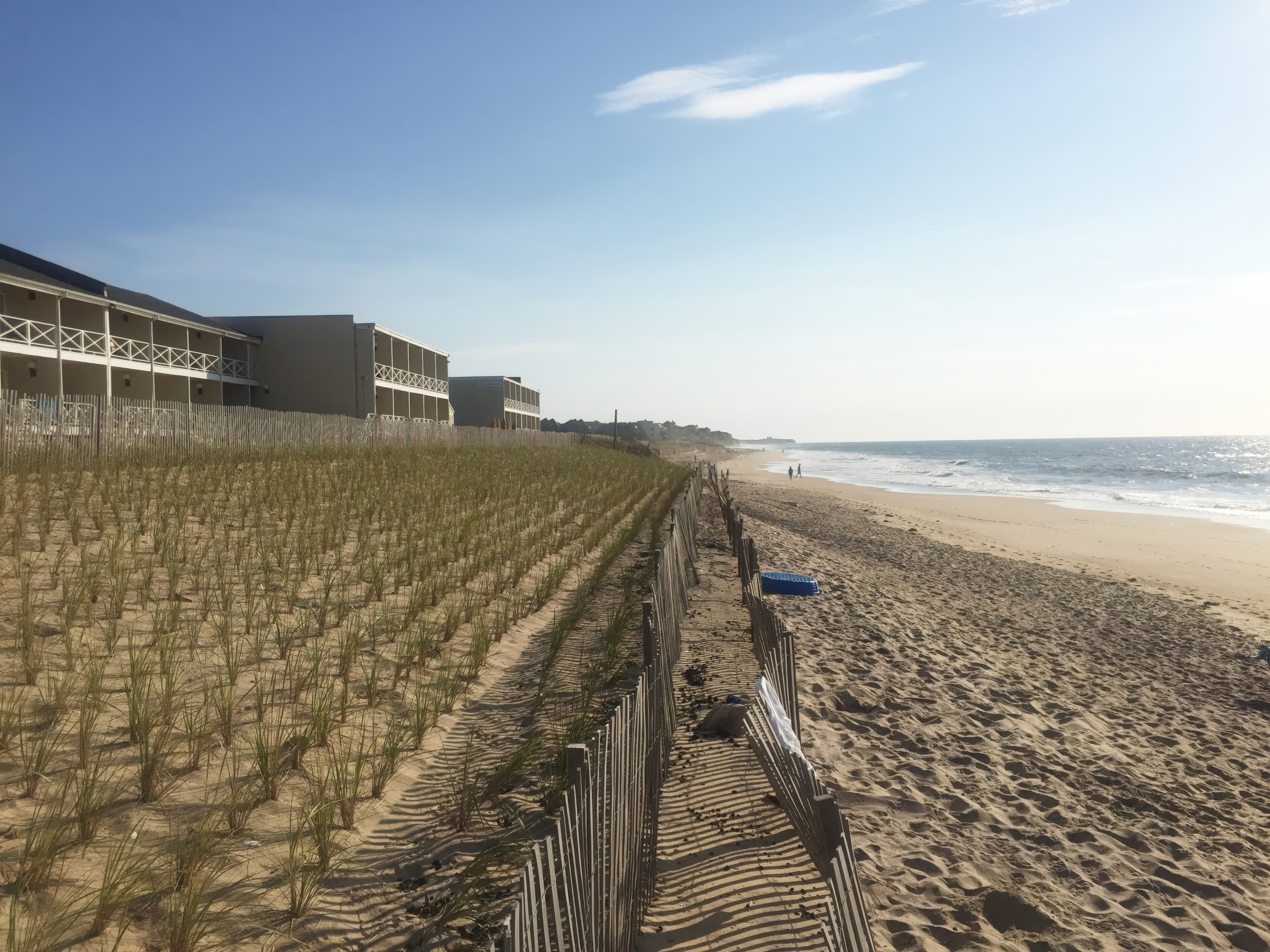 Reinforced dune construction for shoreline protection in Montauk