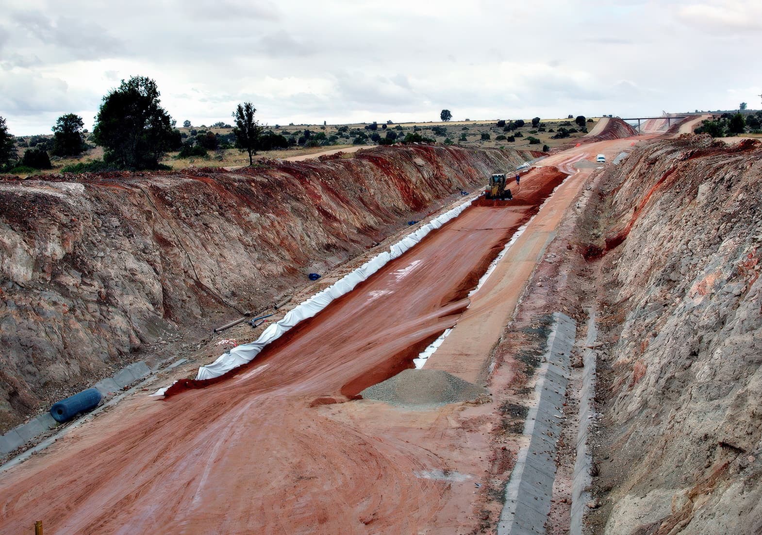 Placement and compaction of the granular fill layer