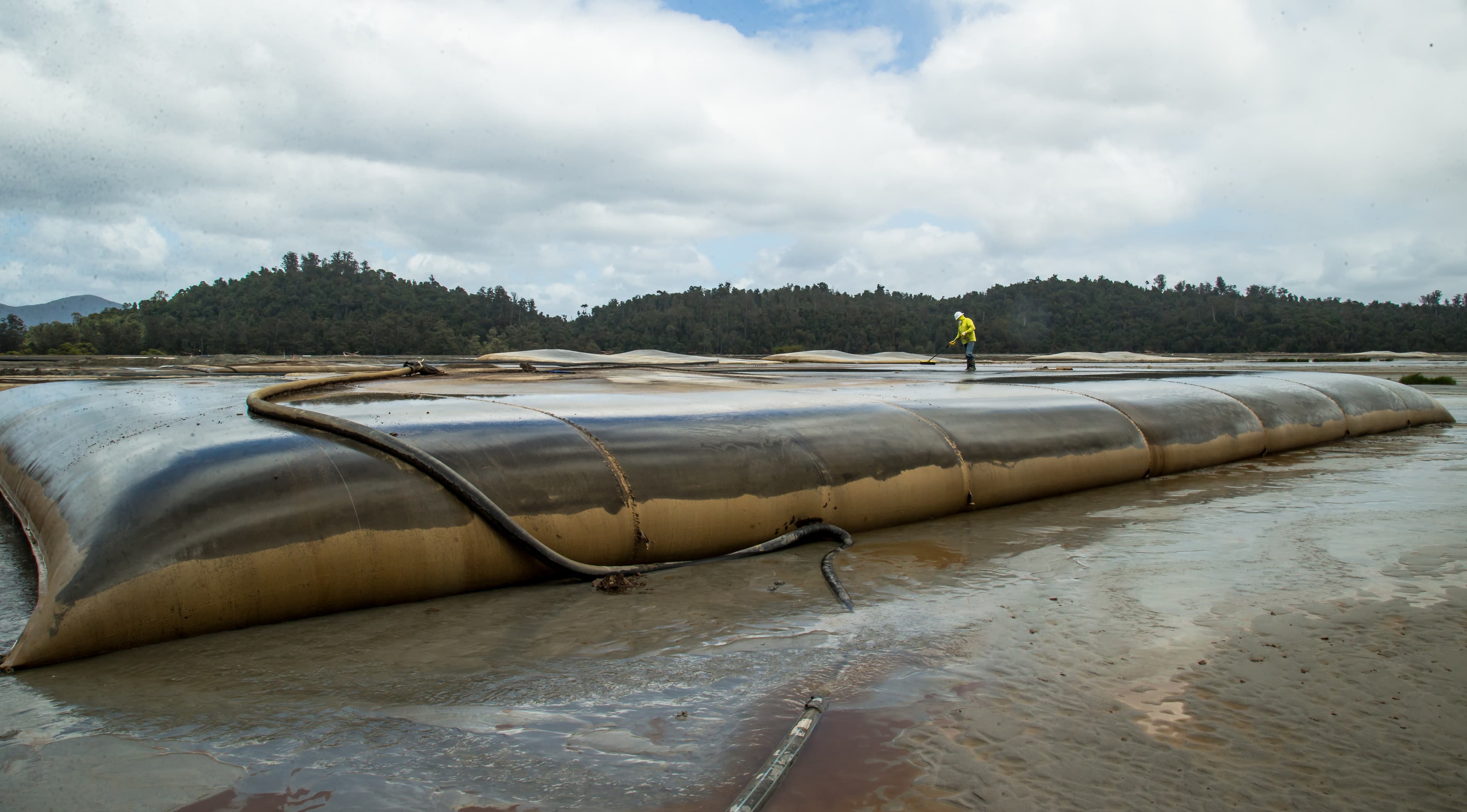MMG Roseberry Gold Mind Tasmania Wastewater management Mirafi Bidim+Geotube