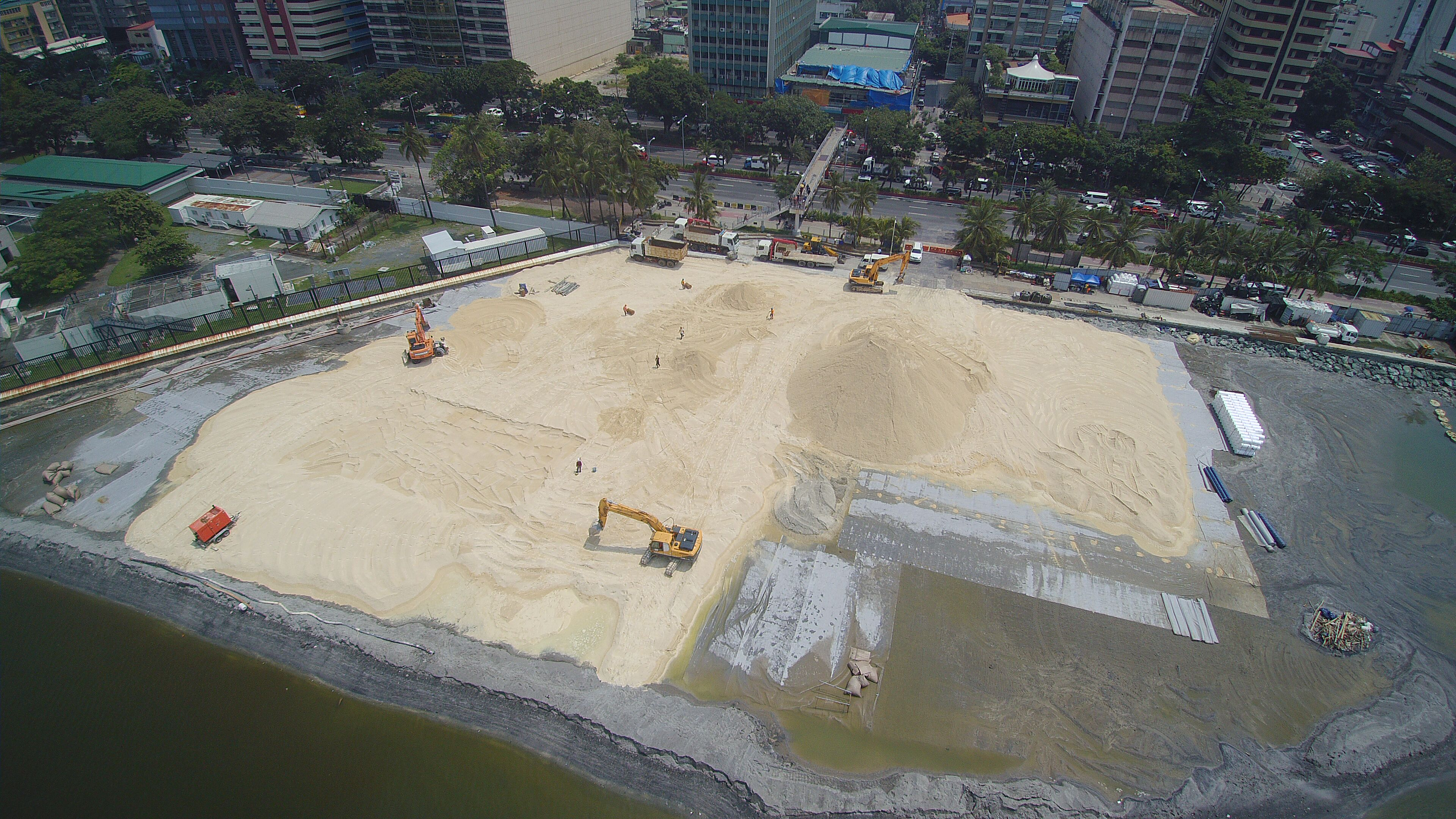 MANILA BAY, PHILLIPINES