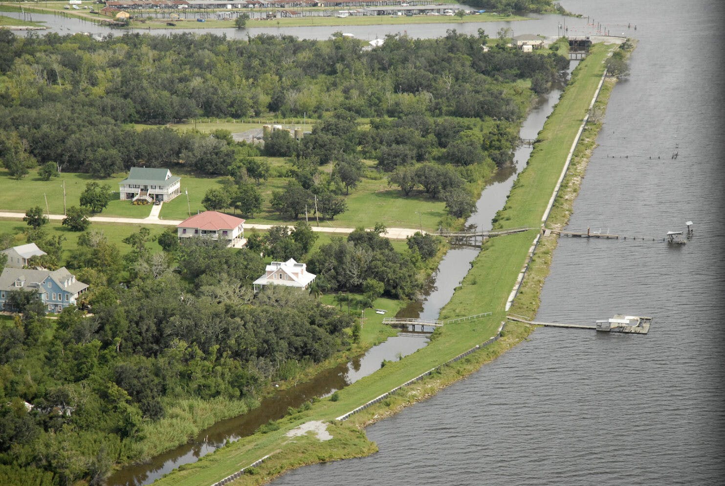 Full scale installation of the EEAS began in 2015 and has since been installed on over 100 miles of earthen levees in the New Orleans area. Since installation, multiple levees have experienced overtopping from major hurricanes, but have not breeched.