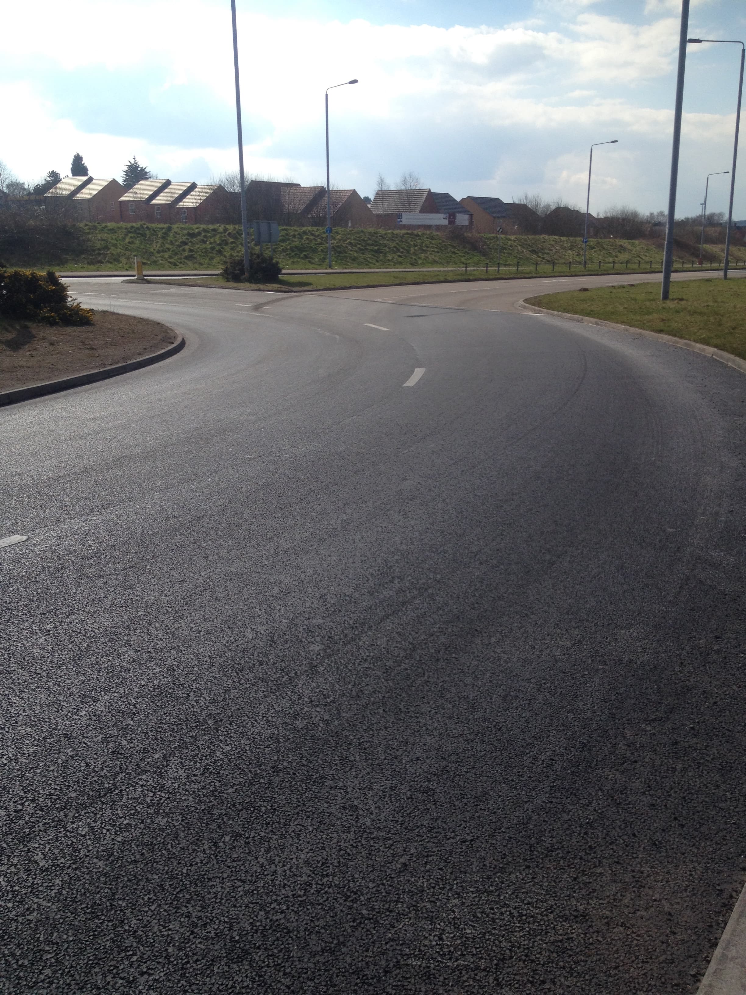 Making roads more durable with MIRAGRID PGM-G 1