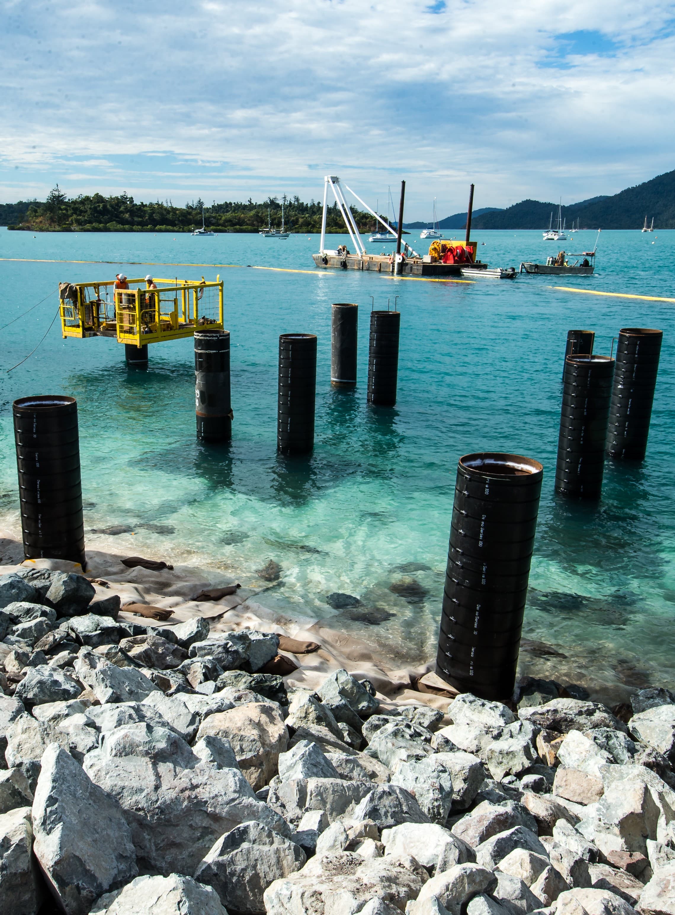 SHUTE HARBOR, QUEENSLAND, AUSTRALIA 1