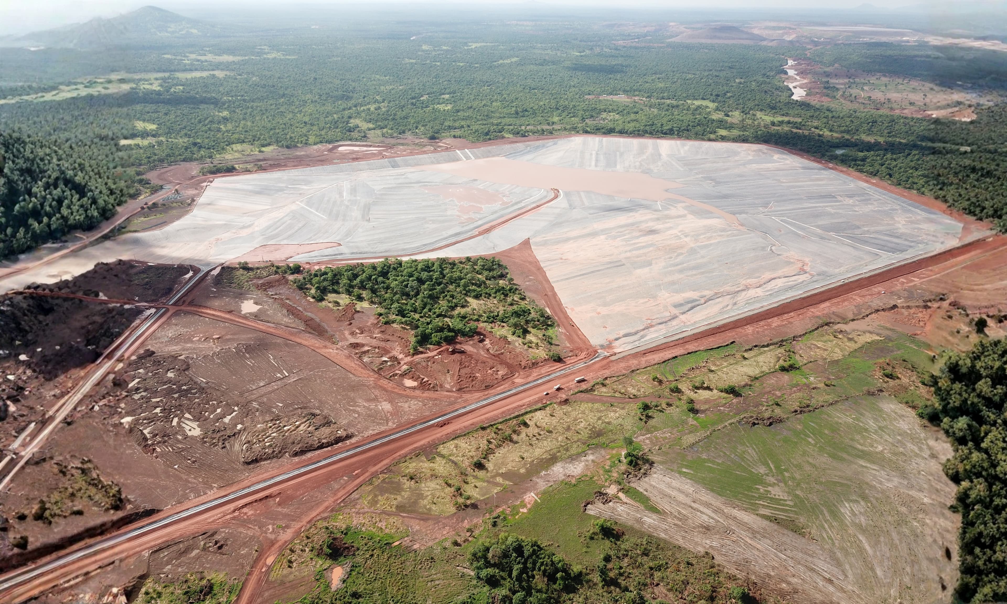 Accelerating large-scale TSF lining supply ahead of the rainy season at Boto mine
